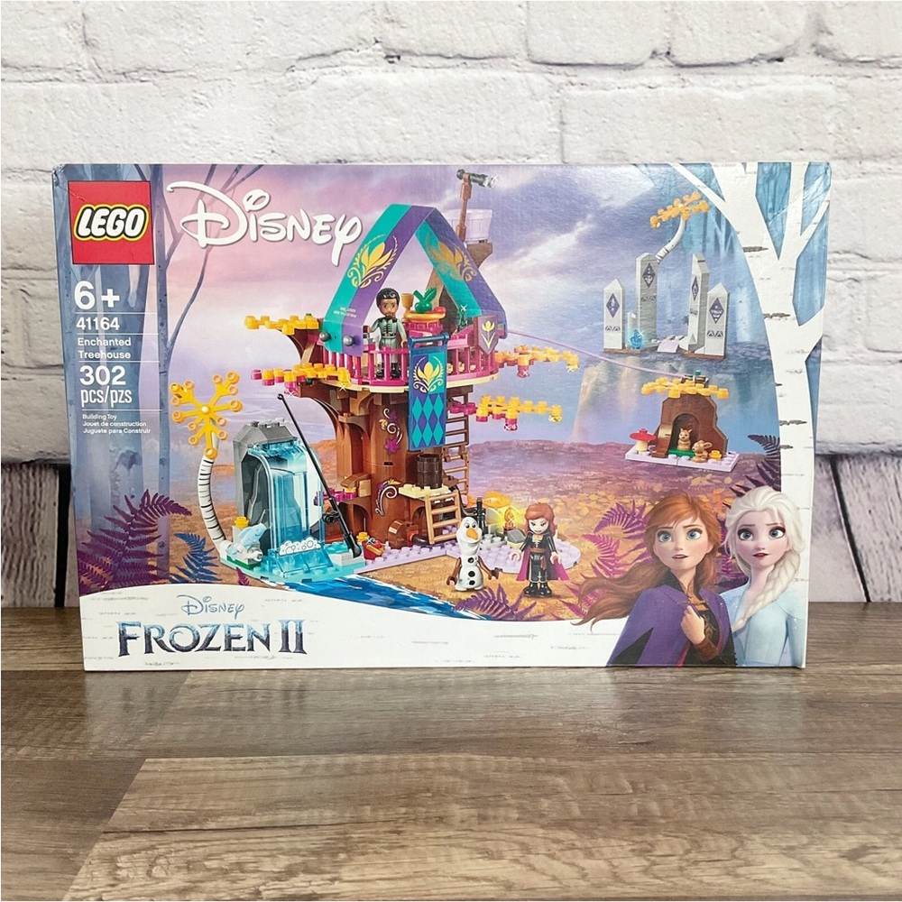 New LEGO 41164 Disney Frozen II Enchanted Treehouse Princess Sealed